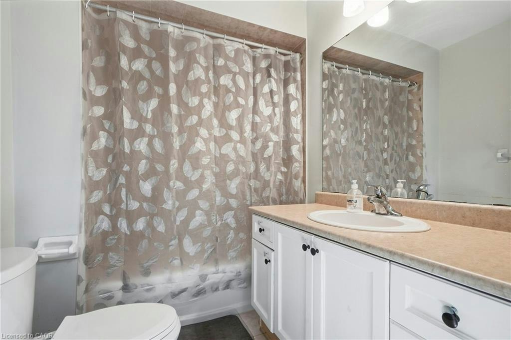31 Peachwood Crescent, Hamilton, ON, L8E 5Z7 - 28