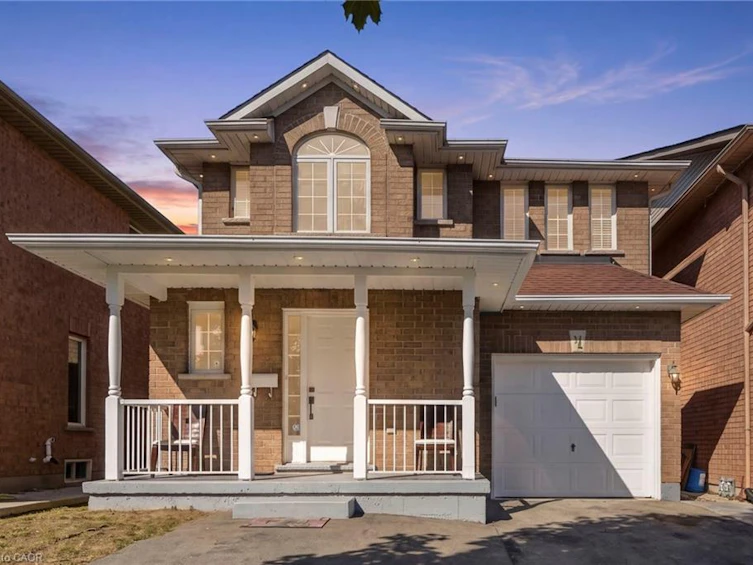 31 Peachwood Crescent, Hamilton, ON, L8E 5Z7