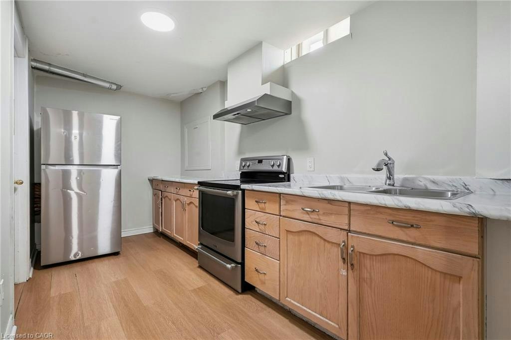 31 Peachwood Crescent, Hamilton, ON, L8E 5Z7 - 36