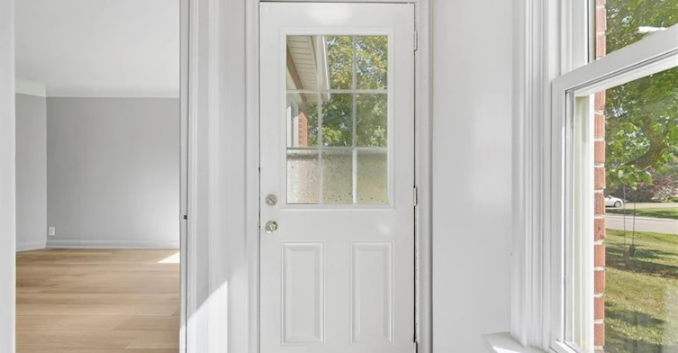 B-20 Cherryhill Drive, Grimsby, ON, L3M 3B5 - 3