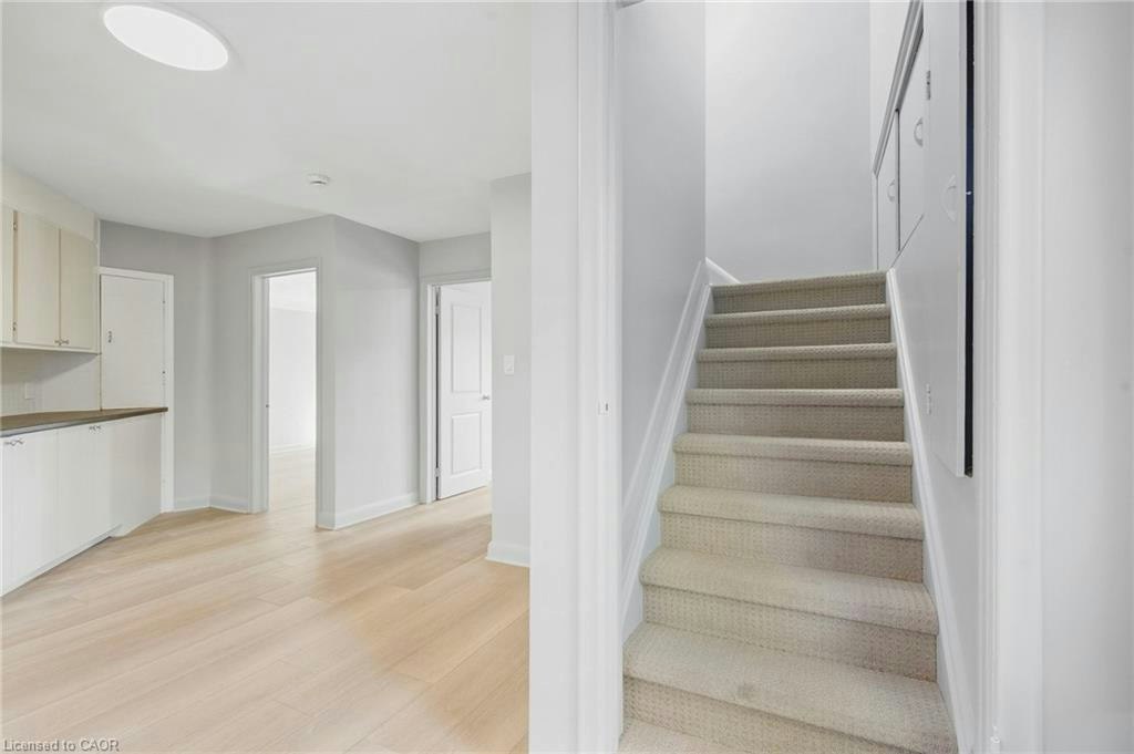 B-20 Cherryhill Drive, Grimsby, ON, L3M 3B5 - 9