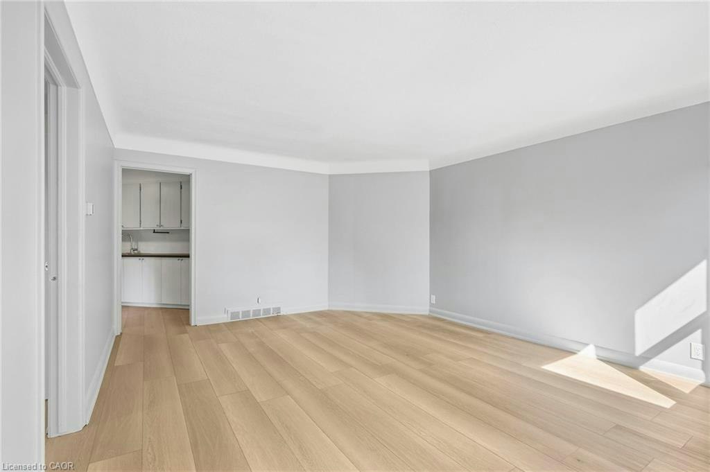 B-20 Cherryhill Drive, Grimsby, ON, L3M 3B5 - 4