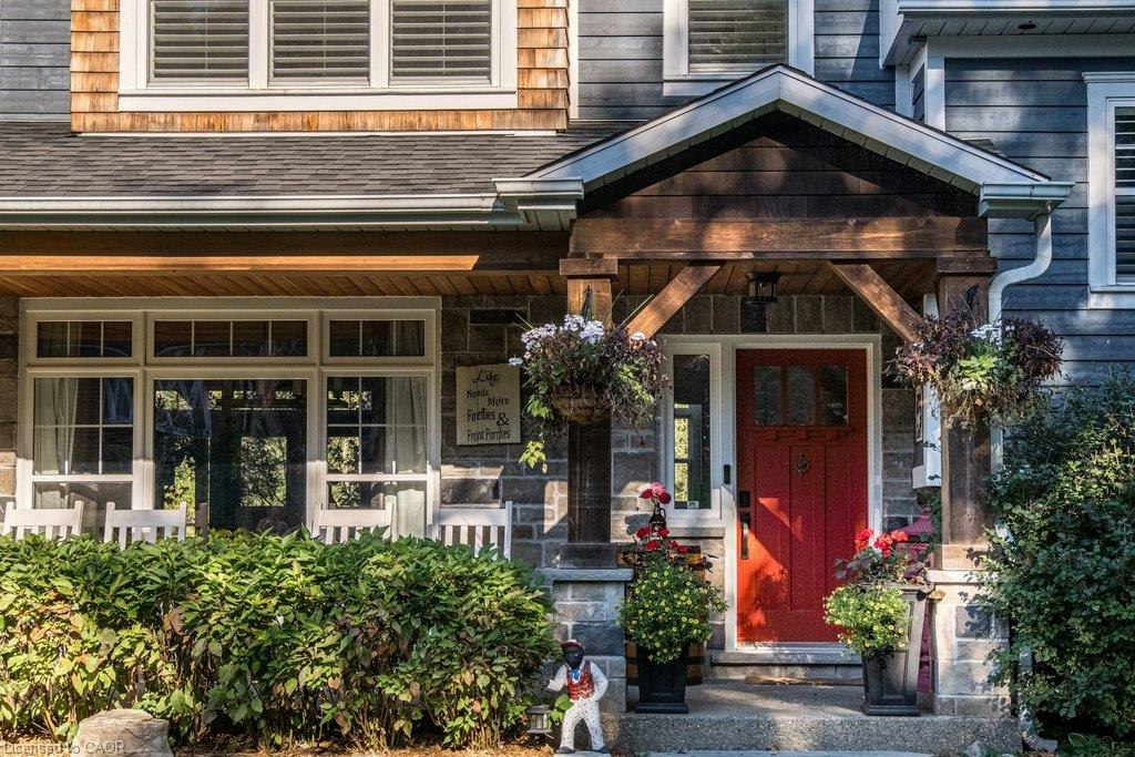 381 Woodworth Court, Hamilton, ON, L9G 2N2 - 3
