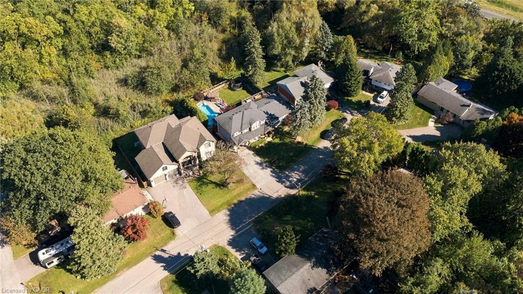 381 Woodworth Court, Hamilton, ON, L9G 2N2 - 47