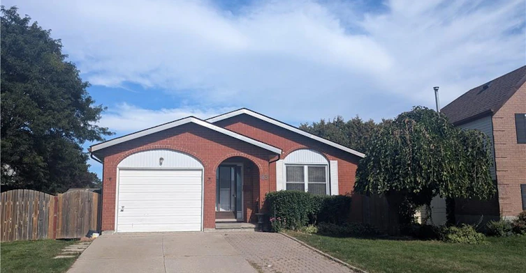 23 Hubert Court, Cambridge, ON, N3C 3R2 - 2