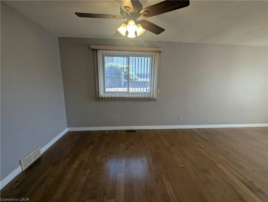 23 Hubert Court, Cambridge, ON, N3C 3R2 - 7