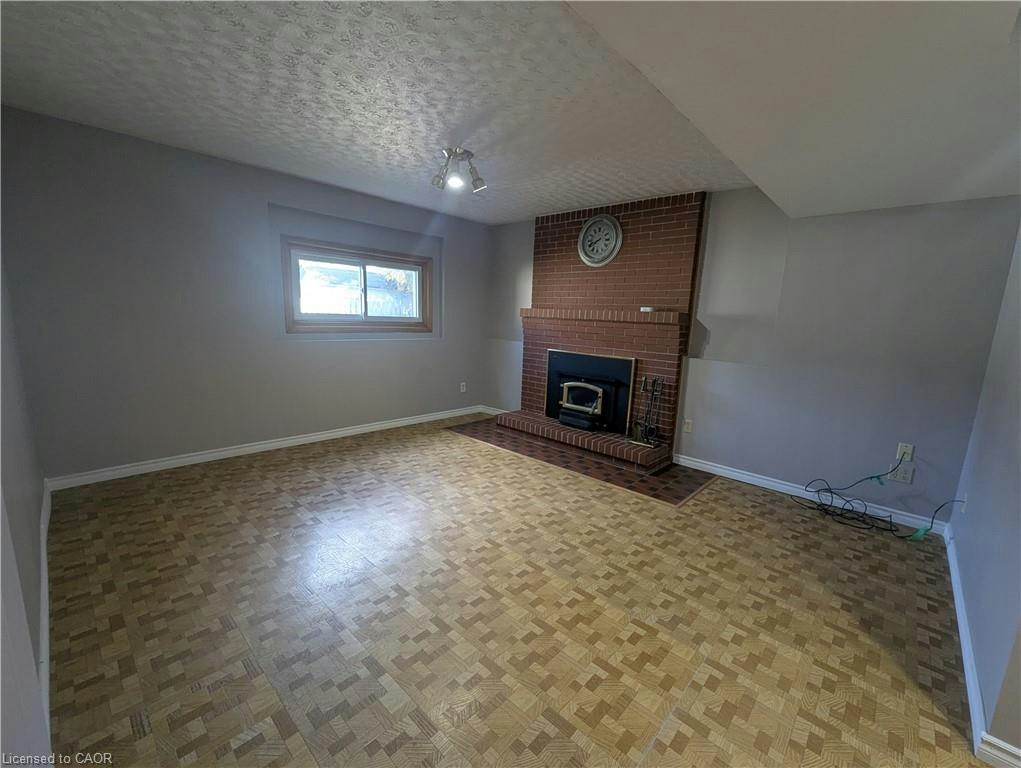 23 Hubert Court, Cambridge, ON, N3C 3R2 - 31