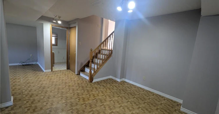 23 Hubert Court, Cambridge, ON, N3C 3R2 - 24