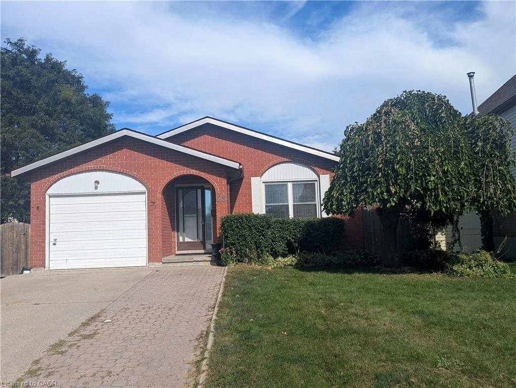 23 Hubert Court, Cambridge, ON, N3C 3R2