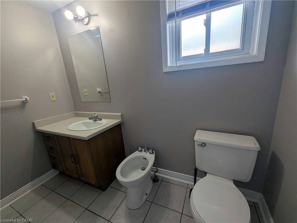 23 Hubert Court, Cambridge, ON, N3C 3R2 - 22