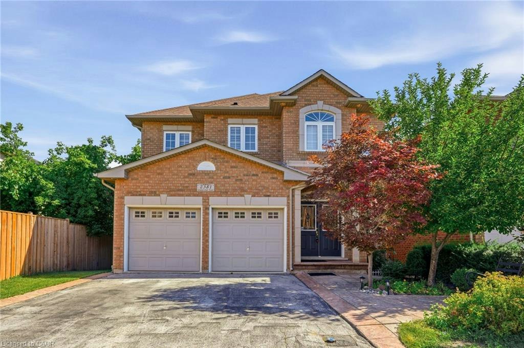 2381 Grand Oak Trail, Oakville, ON, L6M 4V4