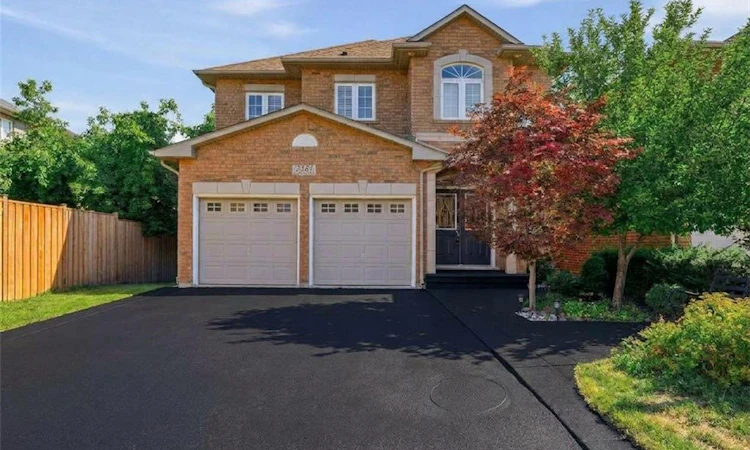2381 Grand Oak Trail