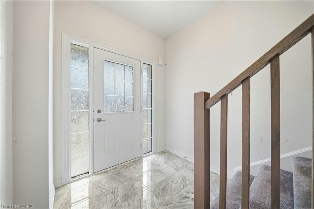 19 Tooker Drive, Brantford, ON, N3V 0B6 - 5