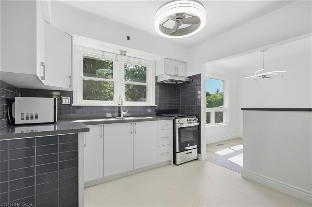 49 Beverly Crescent, Welland, ON, L3C 3P7