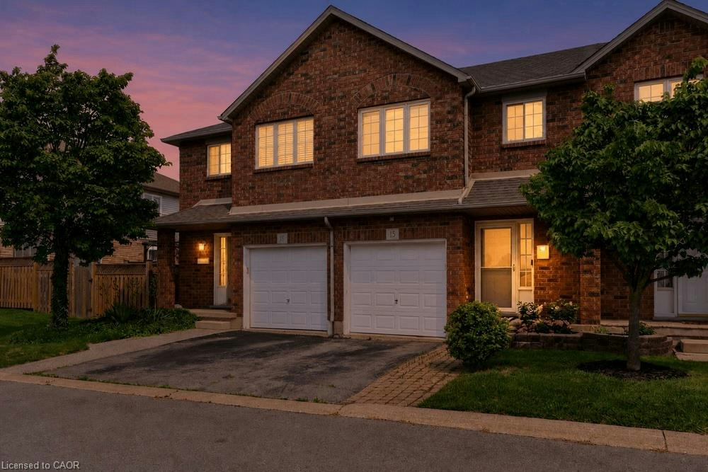 15-1860 Upper Gage Avenue, Hamilton, ON, L8W 3Y6