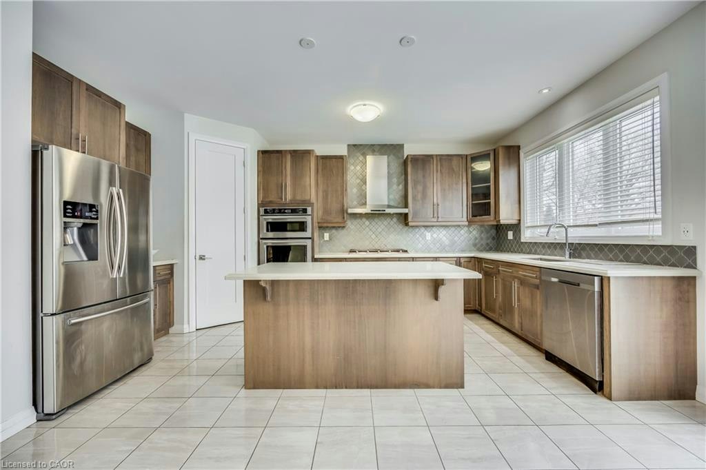56 Lexington Avenue, Hamilton, ON, L8J 0L5 - 9
