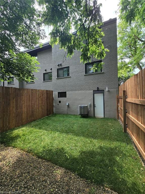 F-71 Blucher Street, Kitchener, ON, N2H 5T9 - 32
