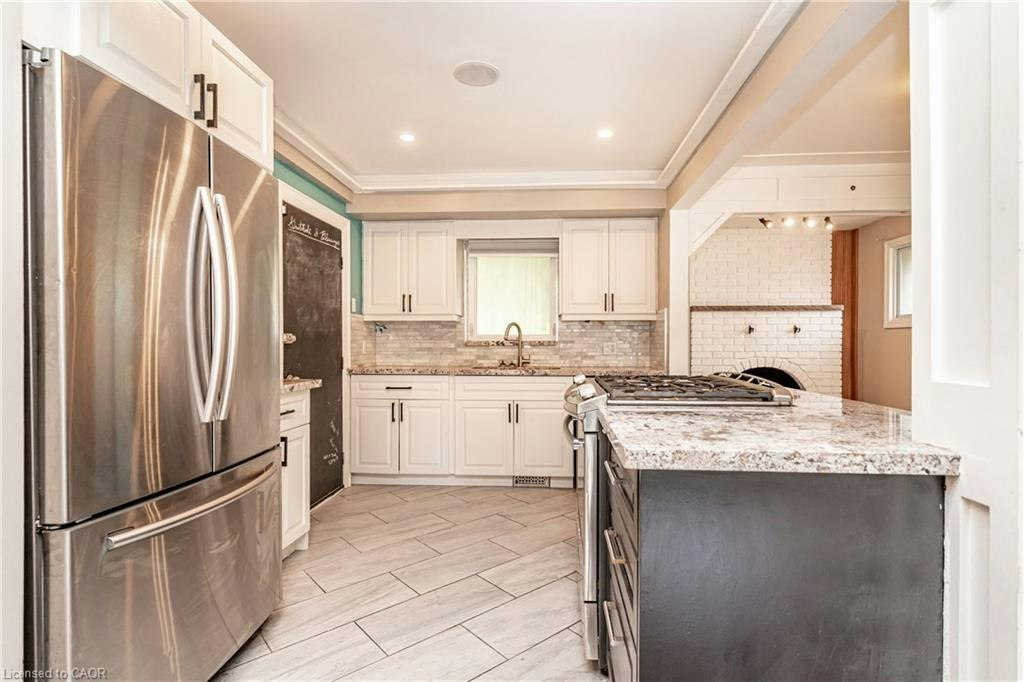 (main level)-33 Kenwood Crescent, Hamilton, ON, L8T 1W3 - 7