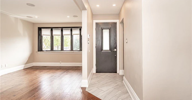 (main level)-33 Kenwood Crescent, Hamilton, ON, L8T 1W3 - 4