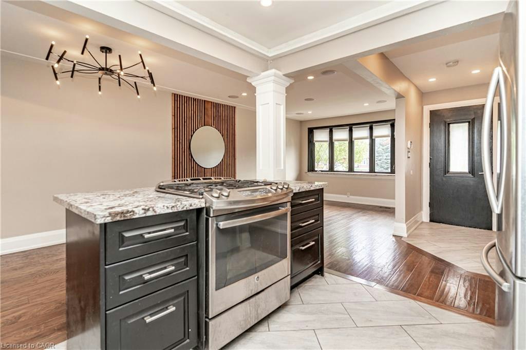(main level)-33 Kenwood Crescent, Hamilton, ON, L8T 1W3 - 9