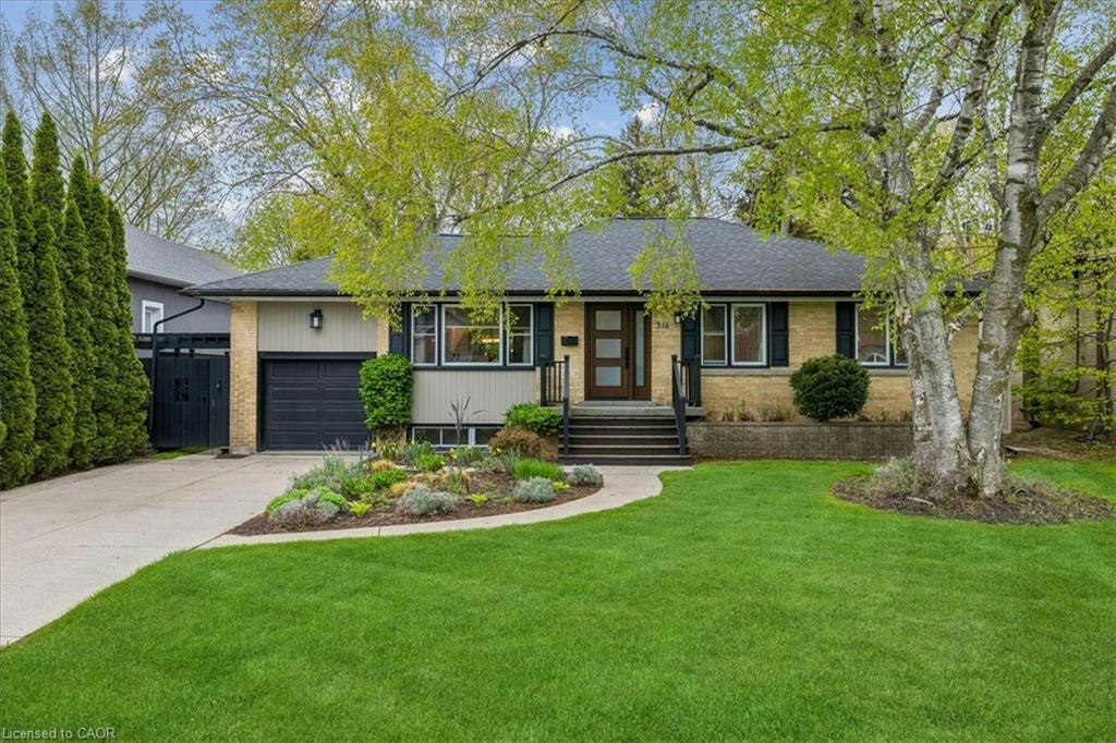 316 River Side Drive, Oakville, ON, L6K 3N4