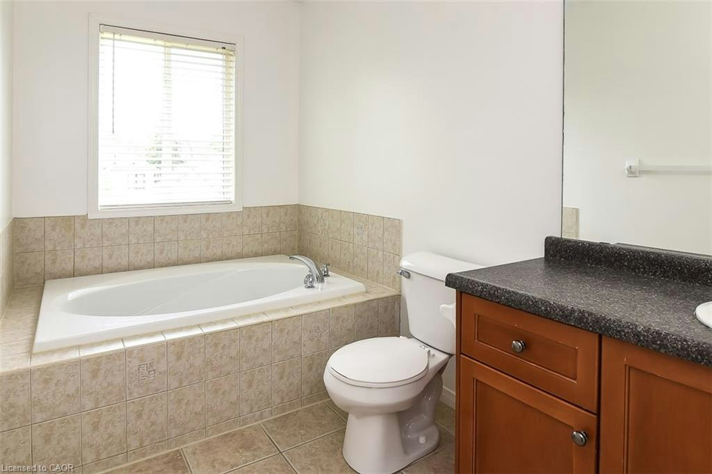37 Cornerstone Drive, Hamilton, ON, L8J 0A1 - 26