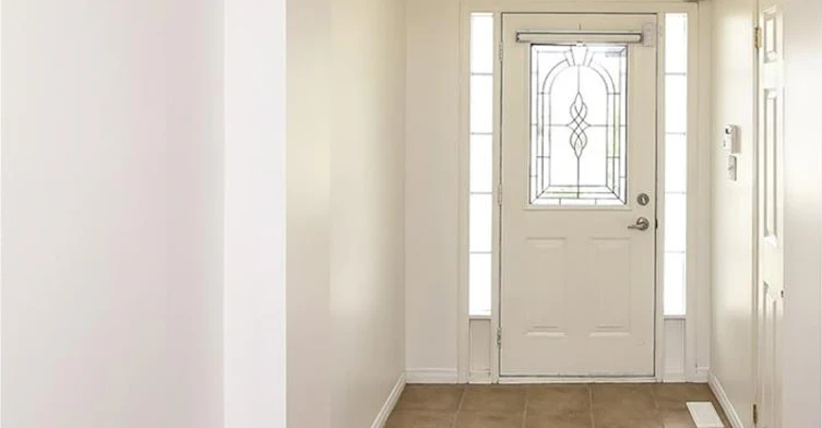 37 Cornerstone Drive, Hamilton, ON, L8J 0A1 - 4