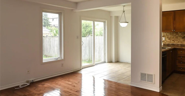 37 Cornerstone Drive, Hamilton, ON, L8J 0A1 - 8