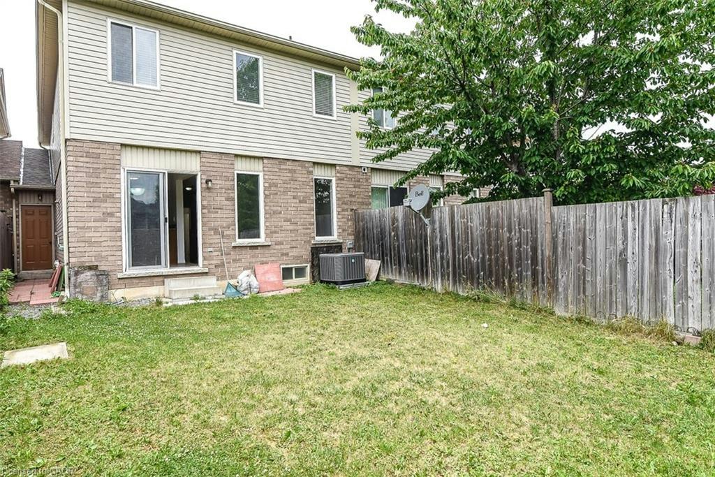 37 Cornerstone Drive, Hamilton, ON, L8J 0A1 - 32