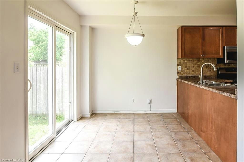 37 Cornerstone Drive, Hamilton, ON, L8J 0A1 - 9