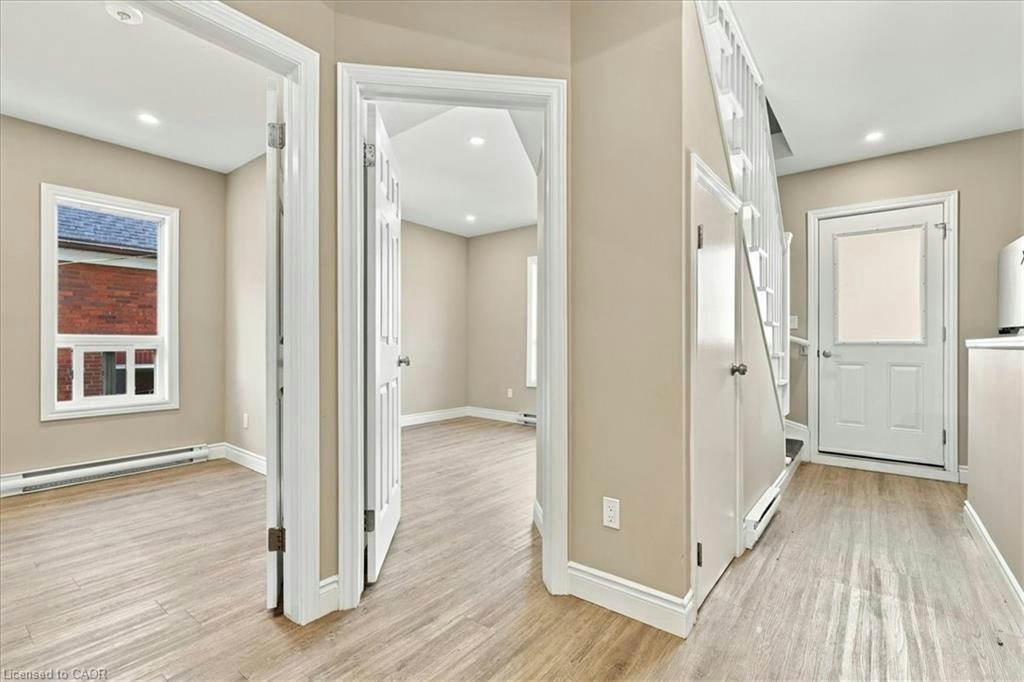 Upper-17 Eby Street S, Kitchener, ON, N2G 3K6 - 10