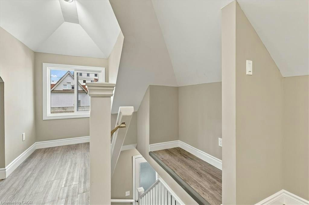 Upper-17 Eby Street S, Kitchener, ON, N2G 3K6 - 17