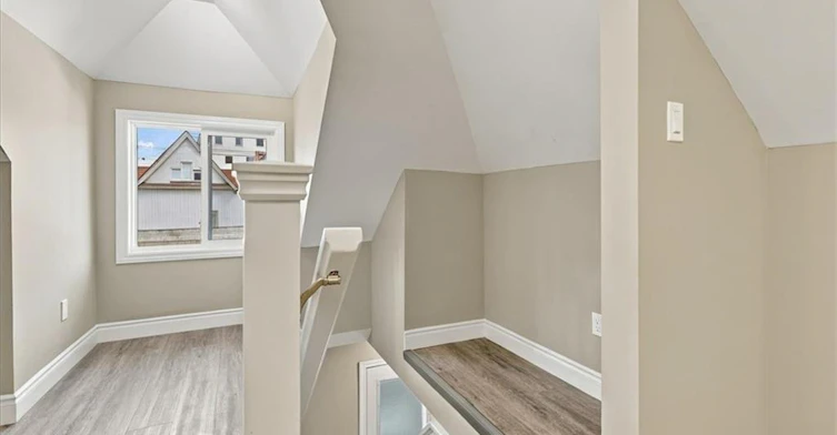 Upper-17 Eby Street S, Kitchener, ON, N2G 3K6 - 17