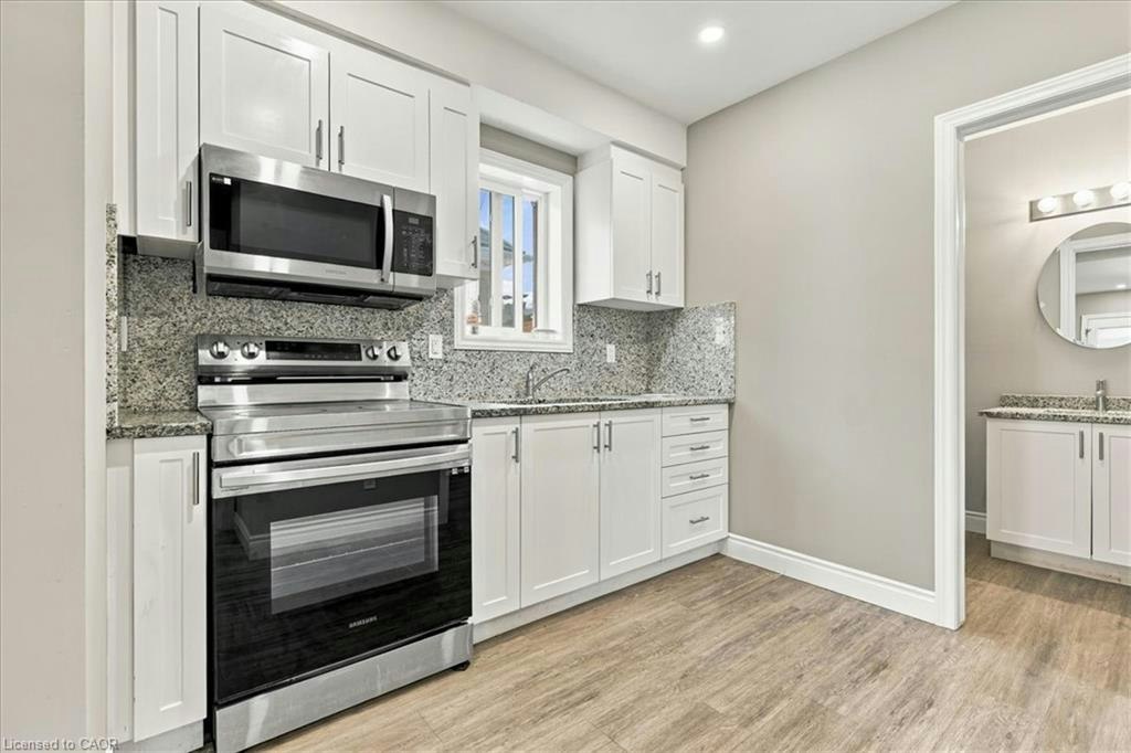 Upper-17 Eby Street S, Kitchener, ON, N2G 3K6 - 5