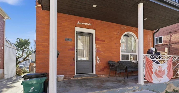 Upper-17 Eby Street S, Kitchener, ON, N2G 3K6 - 2