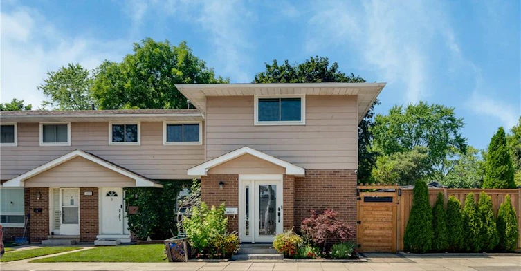 1-2377 Industrial Street, Burlington, ON, L7P 1A4 - 2