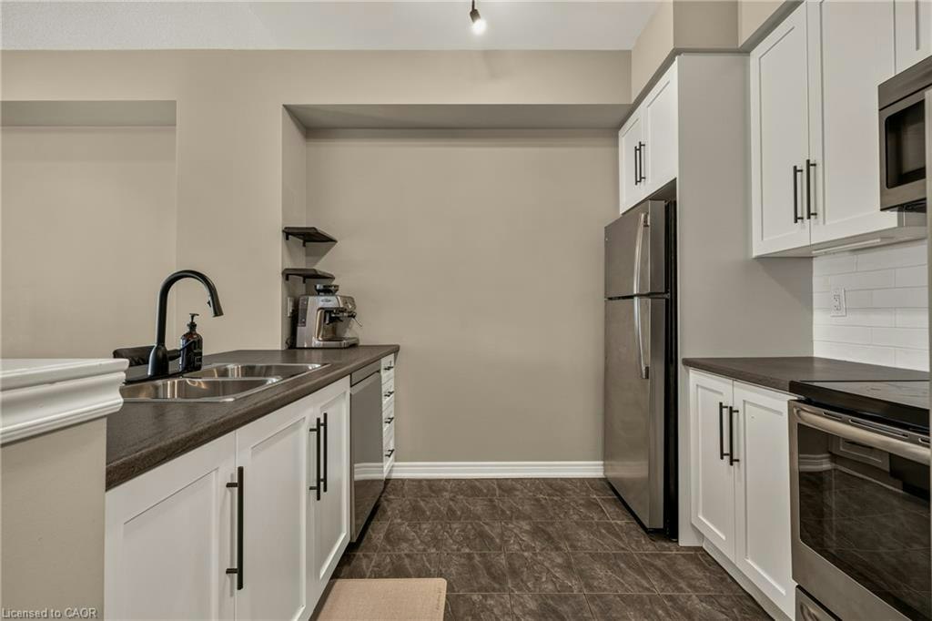 35-257 Parkside Drive, Hamilton, ON, L8B 0W5 - 5
