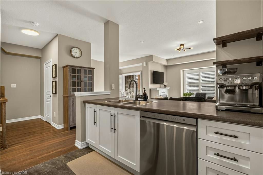 35-257 Parkside Drive, Hamilton, ON, L8B 0W5 - 9