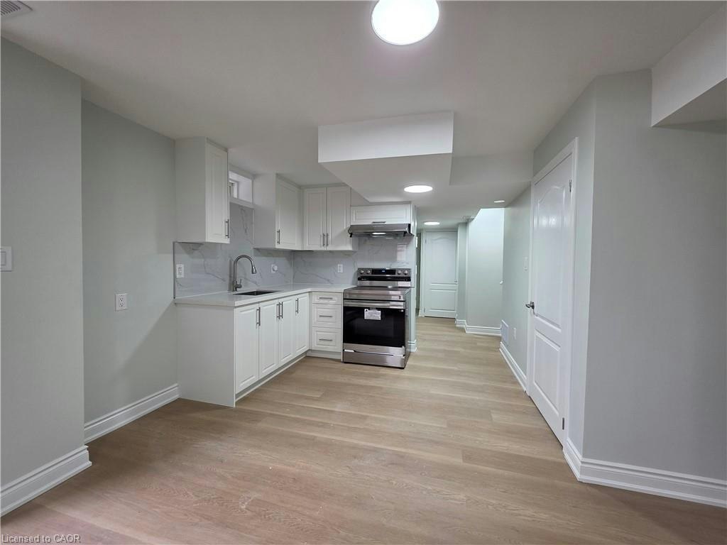Basement-367 Equestrian Way, Cambridge, ON, N3E 0C1