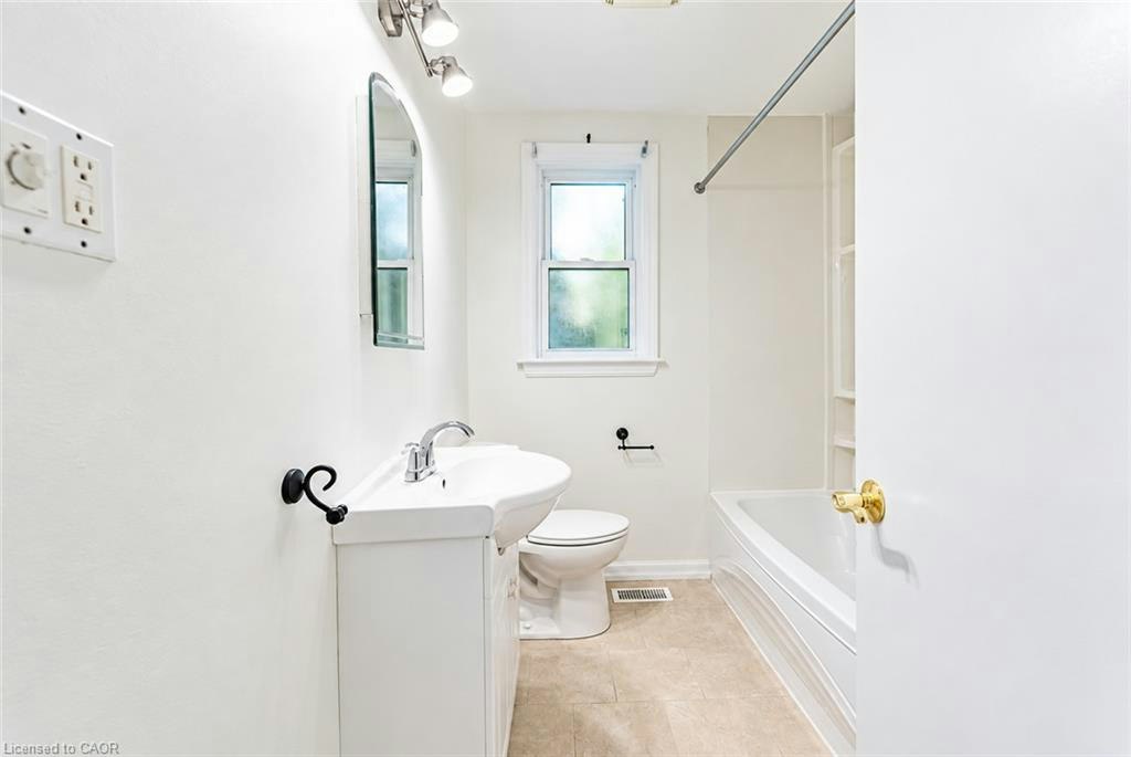 68 Wilson Street E, Hamilton, ON, L9G 2B5 - 8