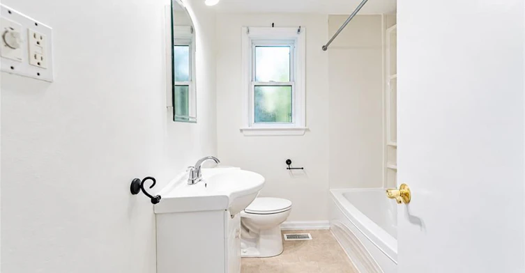 68 Wilson Street E, Hamilton, ON, L9G 2B5 - 8