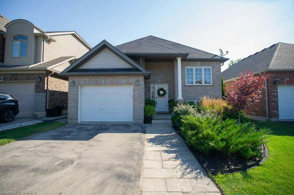 48 Nightingale Drive, Brantford, ON, N3T 0G3