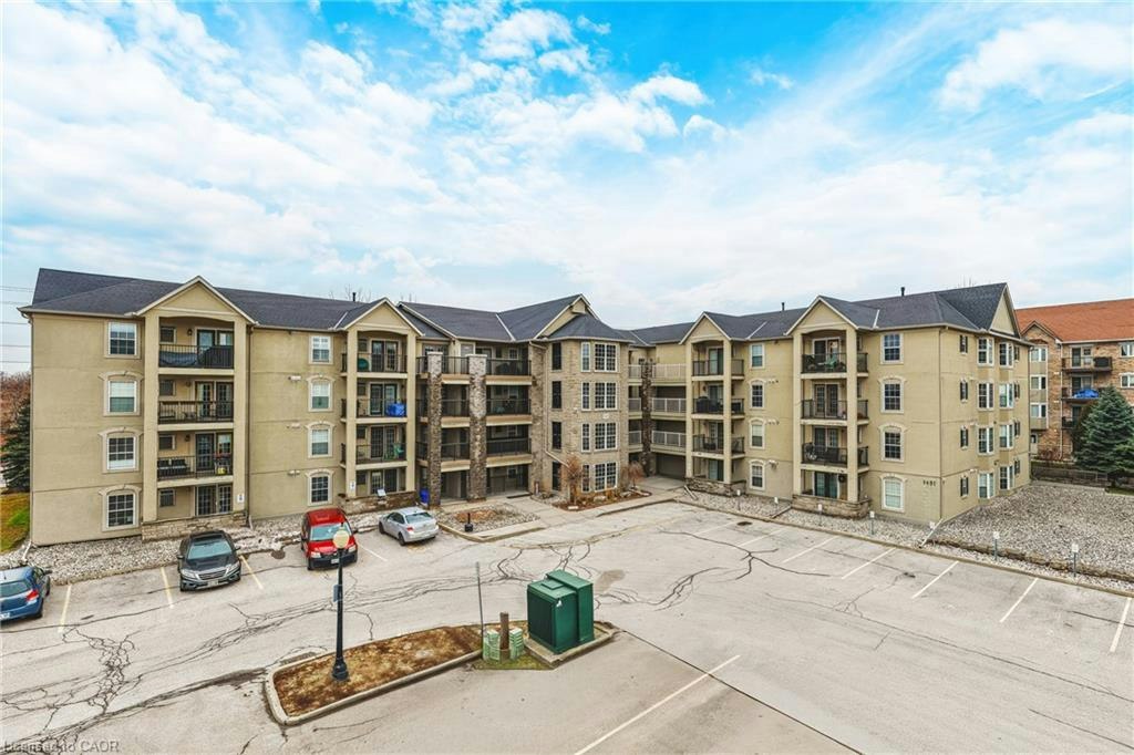 313-1451 Walkers Line, Burlington, ON, L7M 4P1