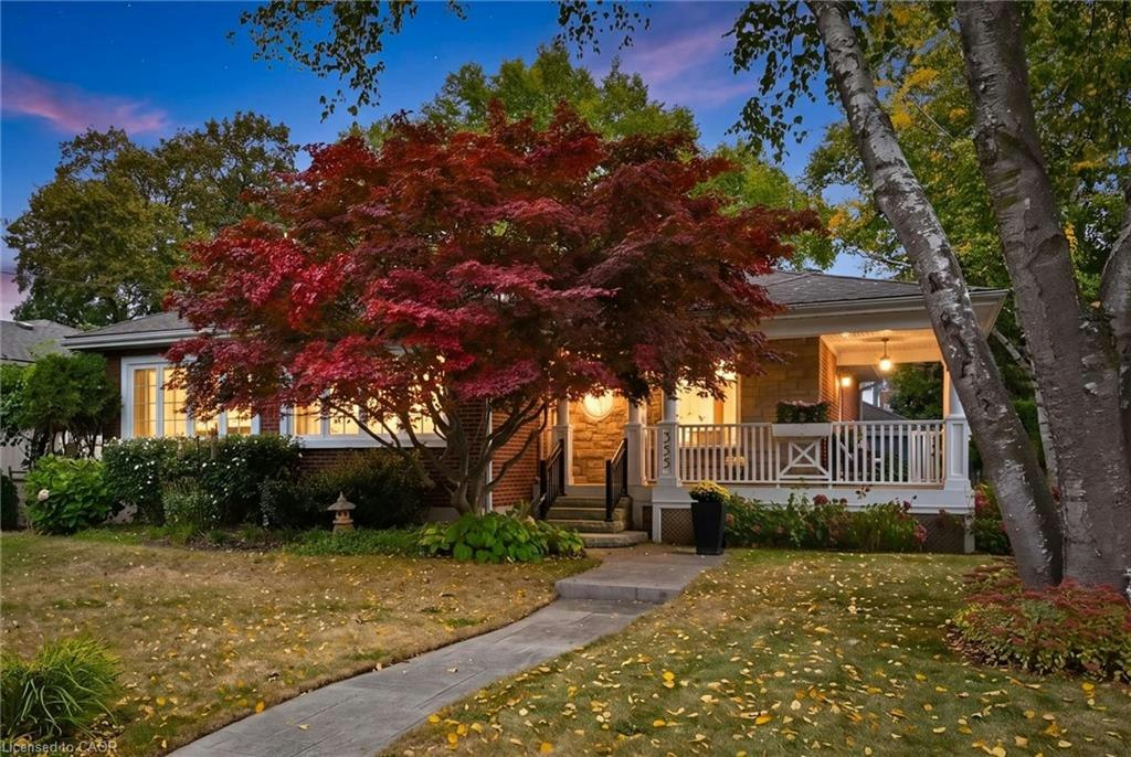 355 Newbold Drive, Burlington, ON, L7R 2Y8