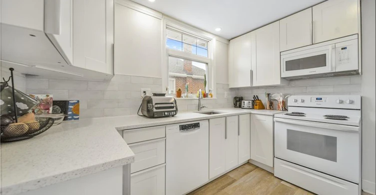 Upper-146 Glencarry Avenue, Hamilton, ON, L8K 3R8 - 14
