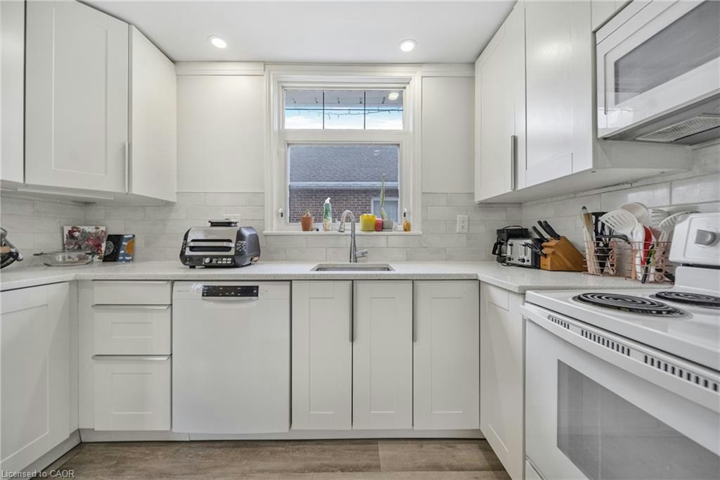 Upper-146 Glencarry Avenue, Hamilton, ON, L8K 3R8 - 13