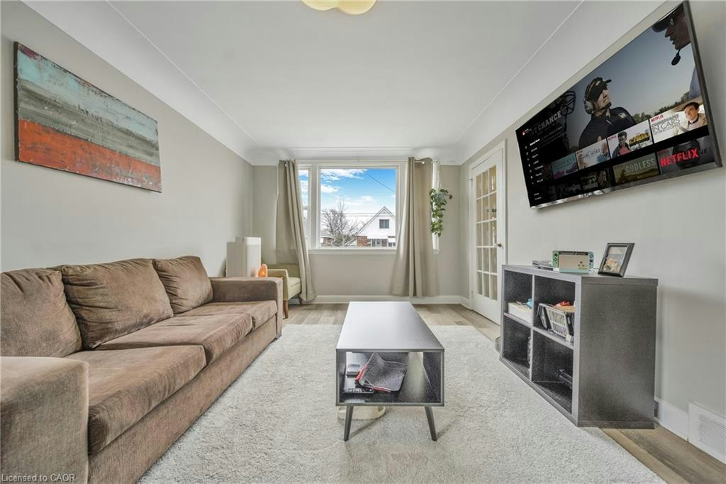 Upper-146 Glencarry Avenue, Hamilton, ON, L8K 3R8 - 8