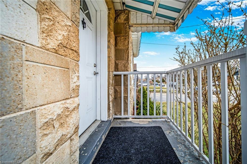 Upper-146 Glencarry Avenue, Hamilton, ON, L8K 3R8 - 6