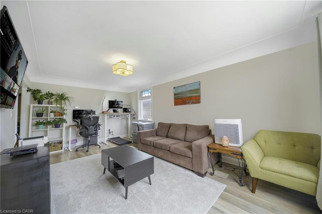 Upper-146 Glencarry Avenue, Hamilton, ON, L8K 3R8 - 10
