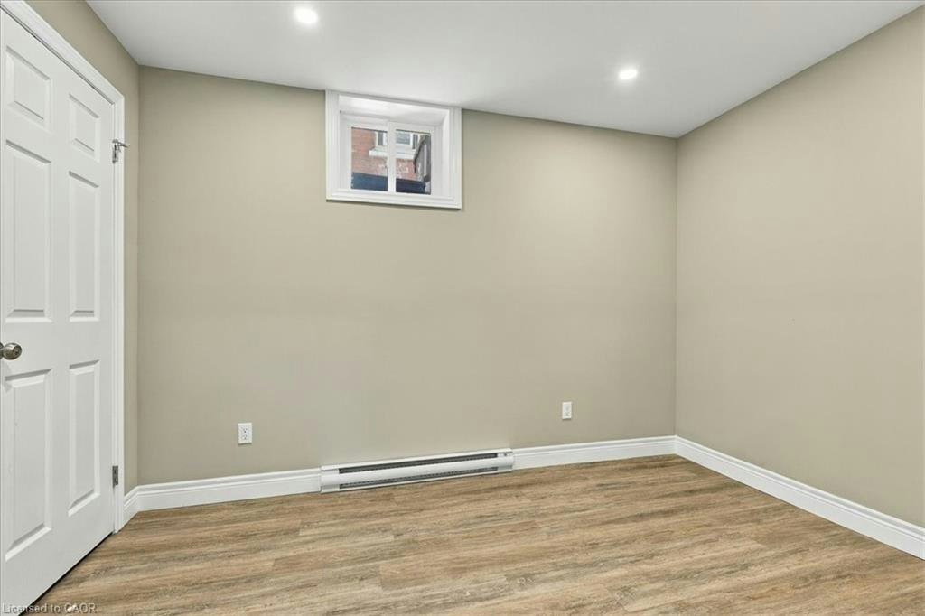 LOWER-17 Eby Street S, Kitchener, ON, N2G 3K6 - 11